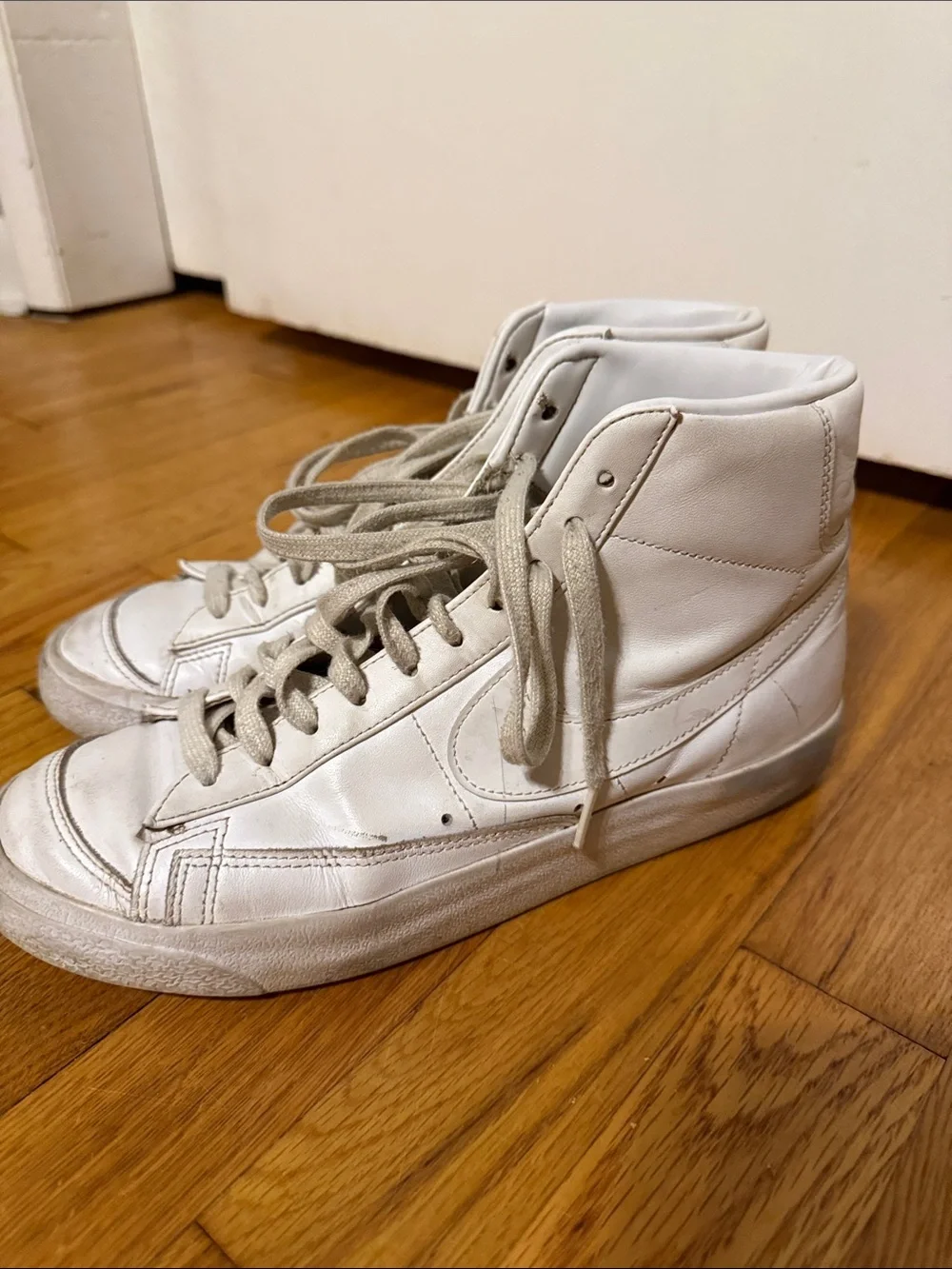 Women’s High-Top Nike Blazer - All White